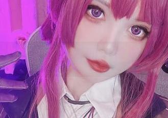 被雪猫女孩的套图电到，这脸皮厚点也行
